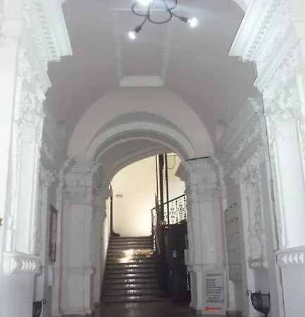 Apartment Paris Budapest